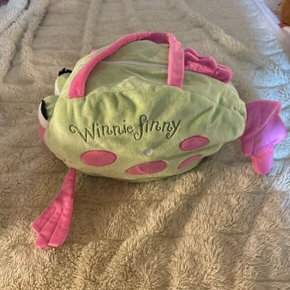 Winnie Finny Girls Fish Duffle Bag - Picture 5 of 7